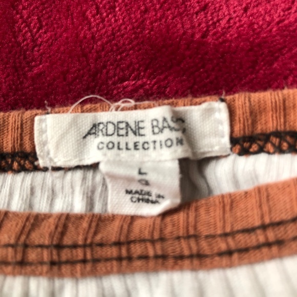 white cropped tank - Picture 2 of 2